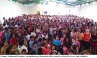 Professor Yunus launches $ 4.5 Million Social Business Fund in Mexico, visits Grameen Microcredit Program in Oaxaca Professor Yunus launches $ 4.5 Million Social Business Fund in Mexico, visits Grameen Microcredit Program in Oaxaca