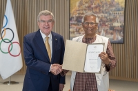 Yunus Meets Chiefs of IOC, ADF, Credit Agricole, and Global Sports Week 2023, and the Chief of the Sports Division of UNESCO Yunus Meets Chiefs of IOC, ADF, Credit Agricole, and Global Sports Week 2023, and the Chief of the Sports Division of UNESCO